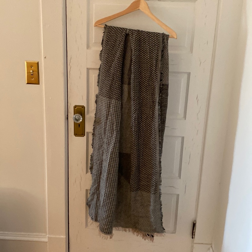madewell bohemian scarf/shawl